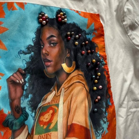 Koko Ailis white  Long-Sleeve Shirt With Vibrant Afrocentric Beaded Art Patch - Picture 3 of 6